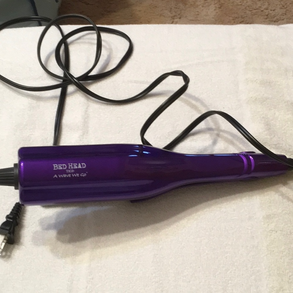 Bed Head A Wave We Go Adjustable Tourmaline Ceramic Multi Waver. Purple